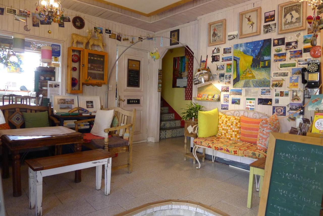 The House Hostel Sokcho Extérieur photo