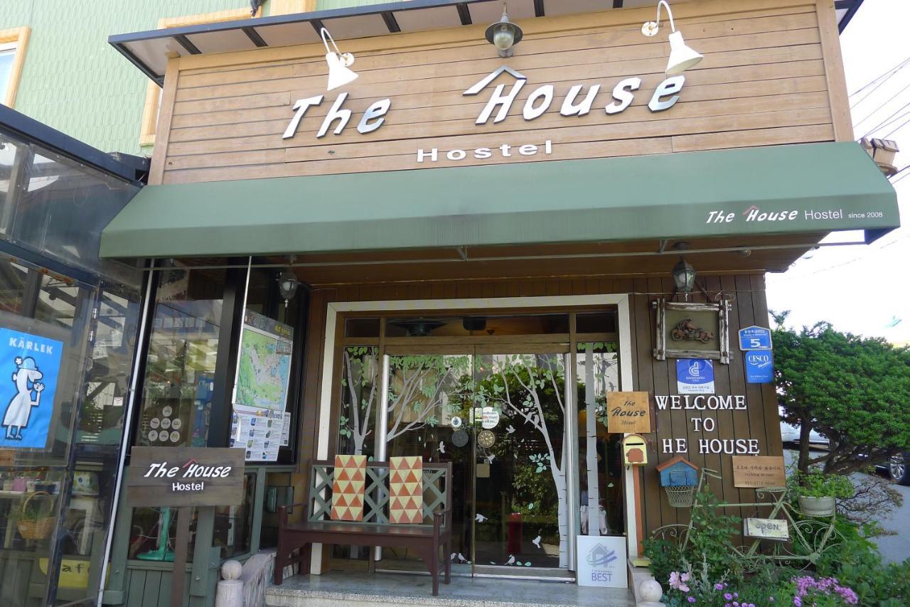 The House Hostel Sokcho Extérieur photo